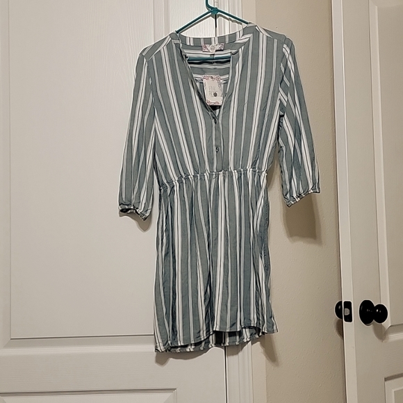 NWT 3/4 sleeve shirt dress - Picture 1 of 5